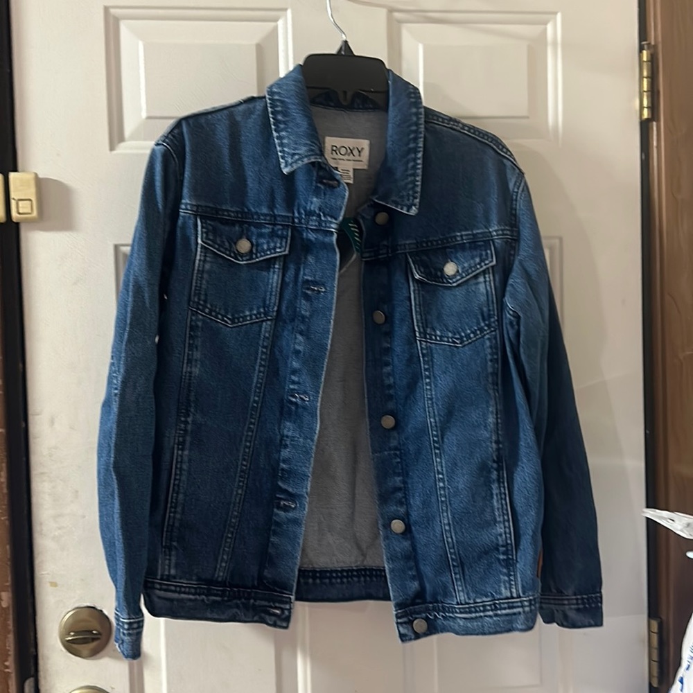 ROXY MOUNTAIN ROADS DENIM JACKET: NEW WITH TAGS: SIZE XS